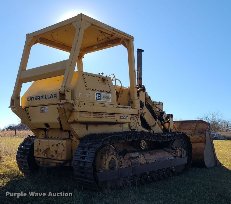 image for item DR7841 1976 Caterpillar 955L  track loader