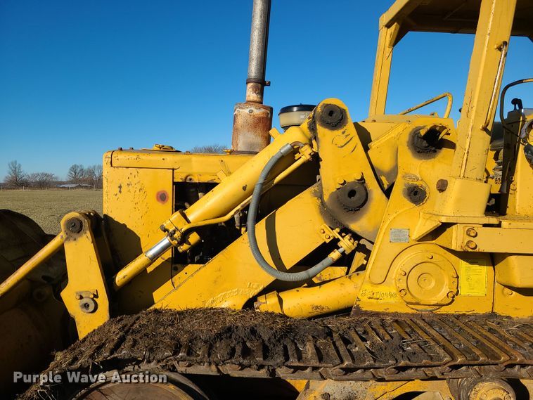 image for item DR7841 1976 Caterpillar 955L  track loader