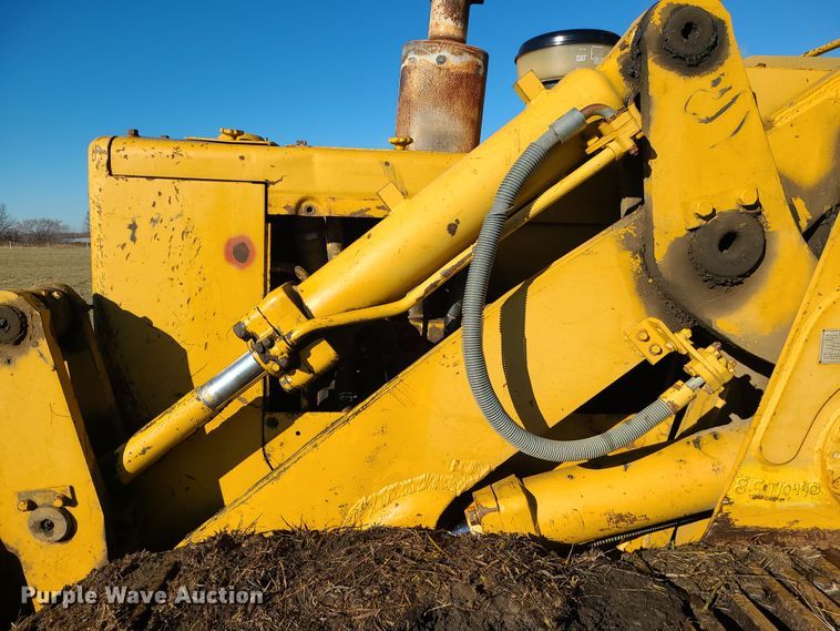 image for item DR7841 1976 Caterpillar 955L  track loader