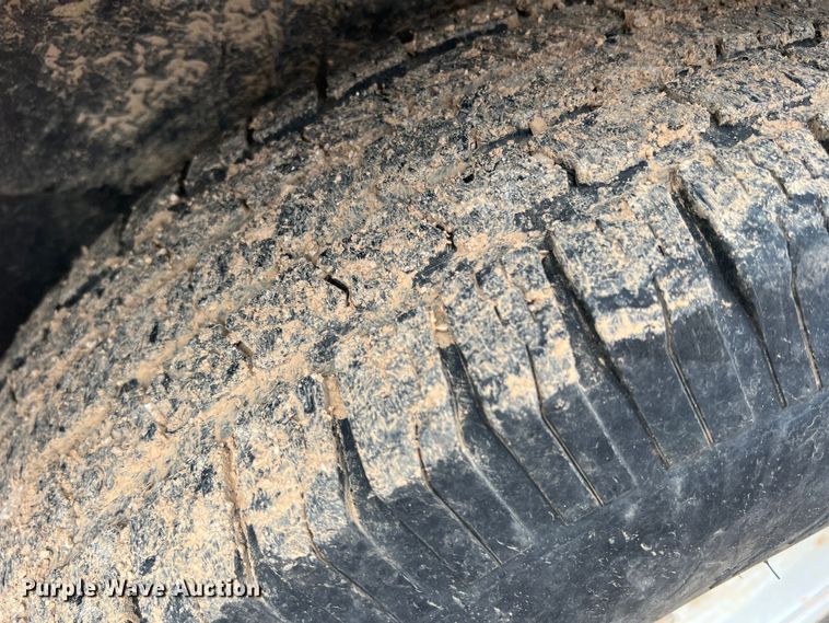 image for item DS2383 2015 Big Tex 10SR-12XLBK7SIR  dump trailer