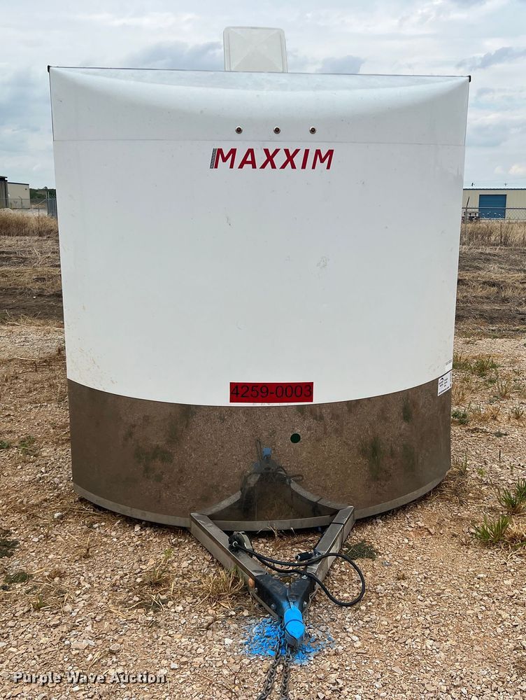 image for item DS2395 2015 Blatz  enclosed cargo trailer