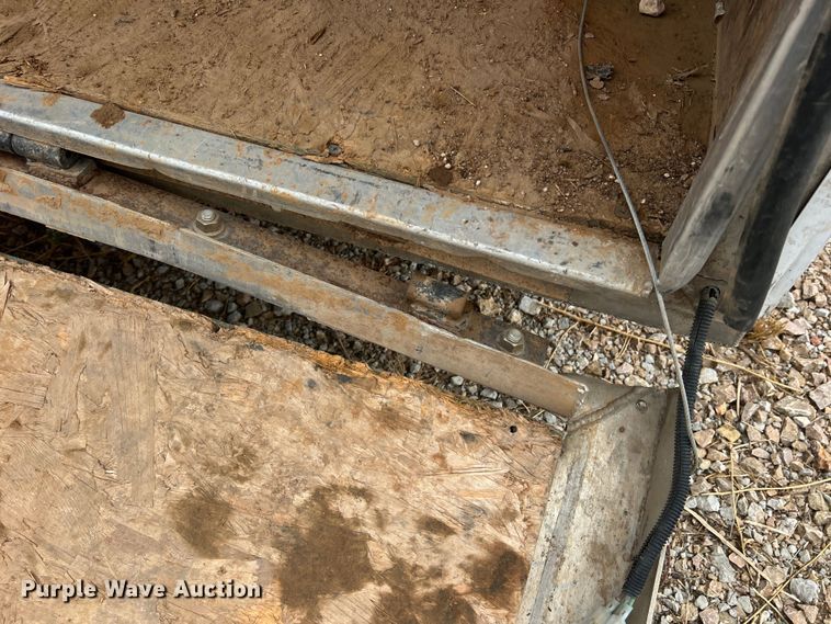 image for item DS2395 2015 Blatz  enclosed cargo trailer