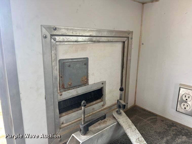 image for item DS2400 2014 InTech  fiber optic splicing trailer