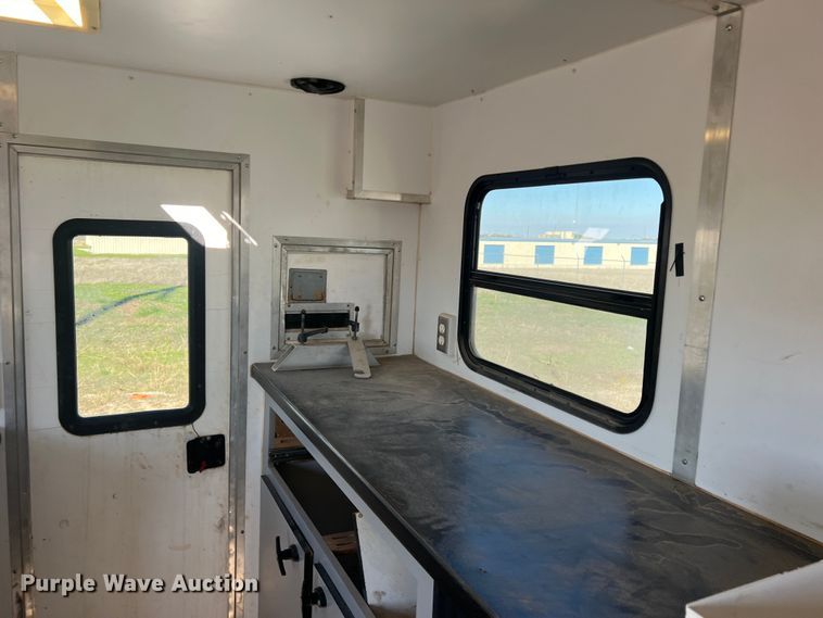 image for item DS2400 2014 InTech  fiber optic splicing trailer