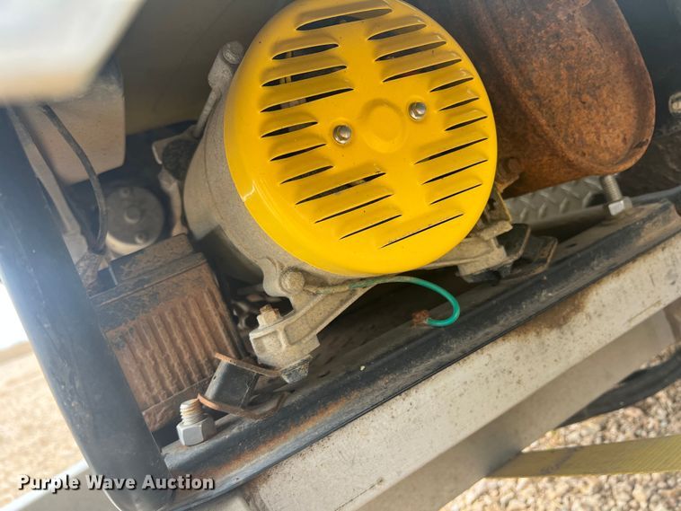 image for item DS2410 2016 InTech FOST7X12TA2  fiber optic splicing trailer