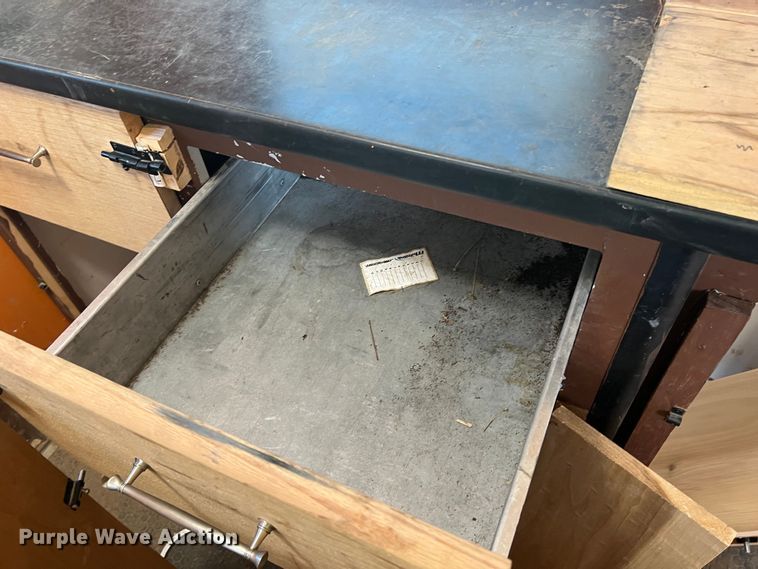 image for item DS2410 2016 InTech FOST7X12TA2  fiber optic splicing trailer