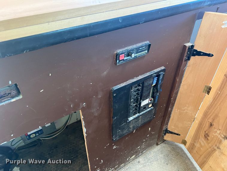 image for item DS2410 2016 InTech FOST7X12TA2  fiber optic splicing trailer