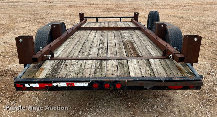 image for item DS2412 2014 PJ C5182  utility trailer