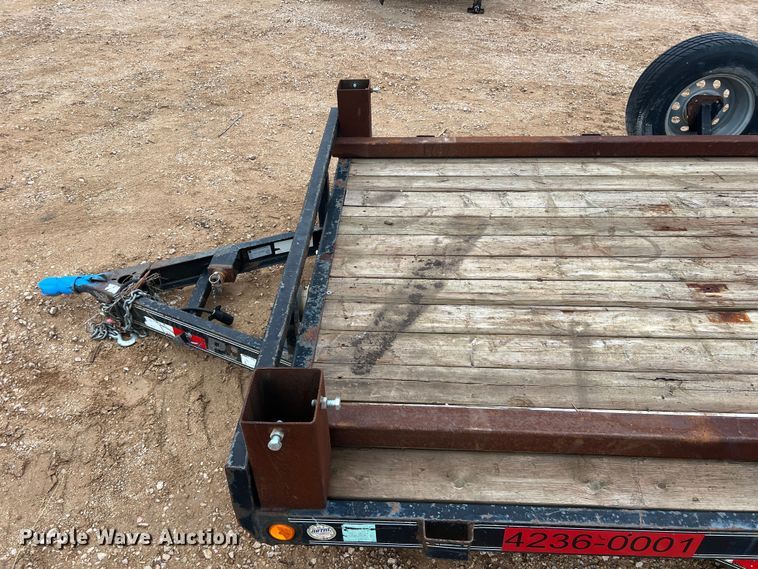 image for item DS2412 2014 PJ C5182  utility trailer