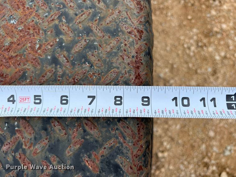 image for item DS2412 2014 PJ C5182  utility trailer