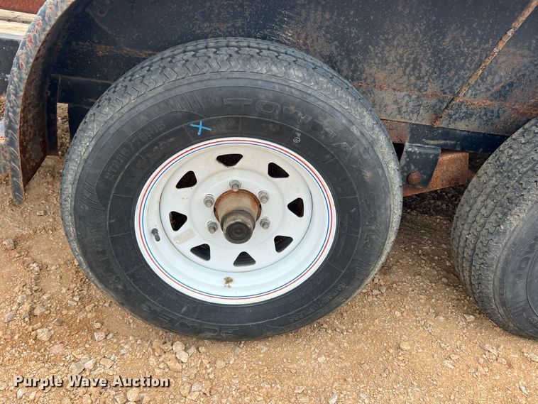 image for item DS2412 2014 PJ C5182  utility trailer