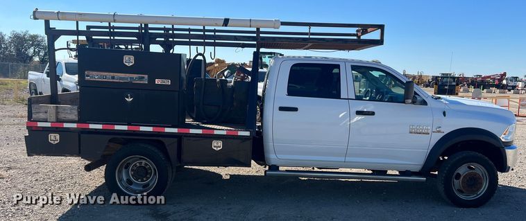 image for item DS2461 2017 Dodge Ram 5500HD  Crew Cab flatbed truck