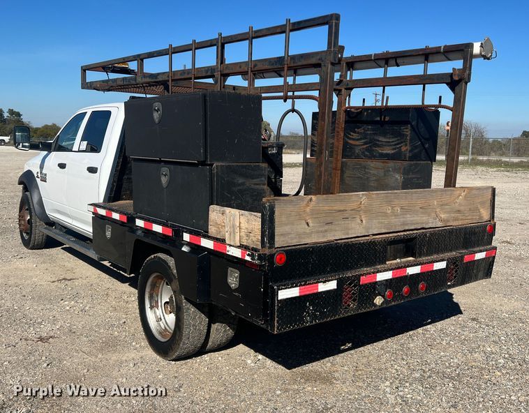 image for item DS2461 2017 Dodge Ram 5500HD  Crew Cab flatbed truck