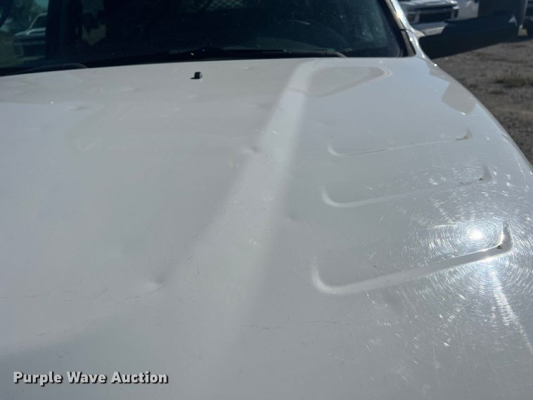 image for item DS2461 2017 Dodge Ram 5500HD  Crew Cab flatbed truck