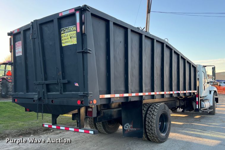 image for item DS2465 2014 International 4300  grapple crane truck