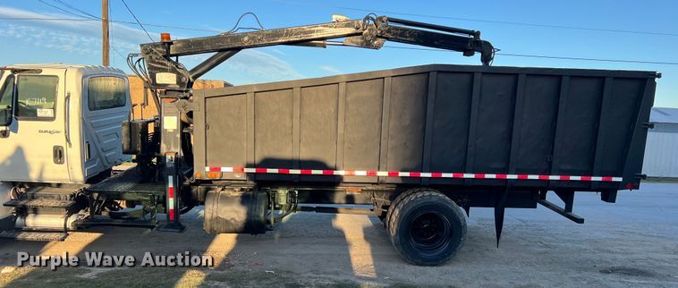 image for item DS2465 2014 International 4300  grapple crane truck