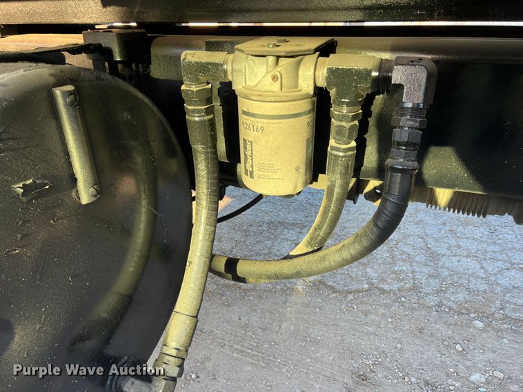 image for item DS2465 2014 International 4300  grapple crane truck