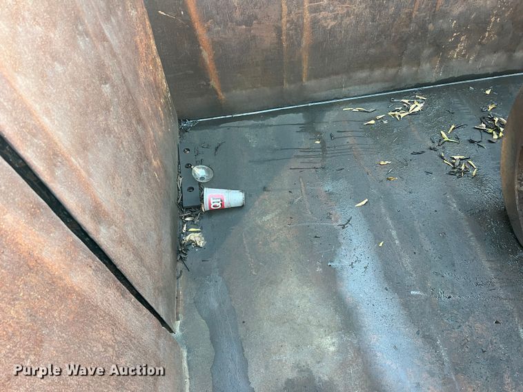 image for item DS2465 2014 International 4300  grapple crane truck