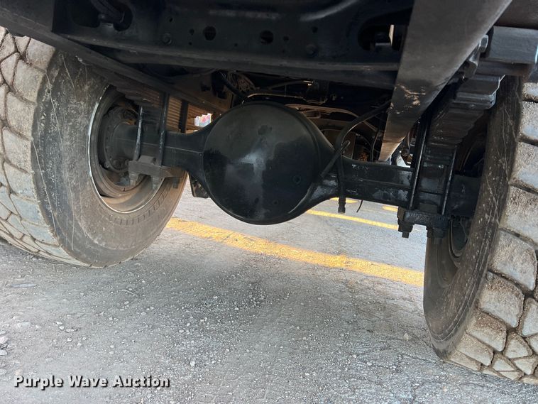 image for item DS2465 2014 International 4300  grapple crane truck