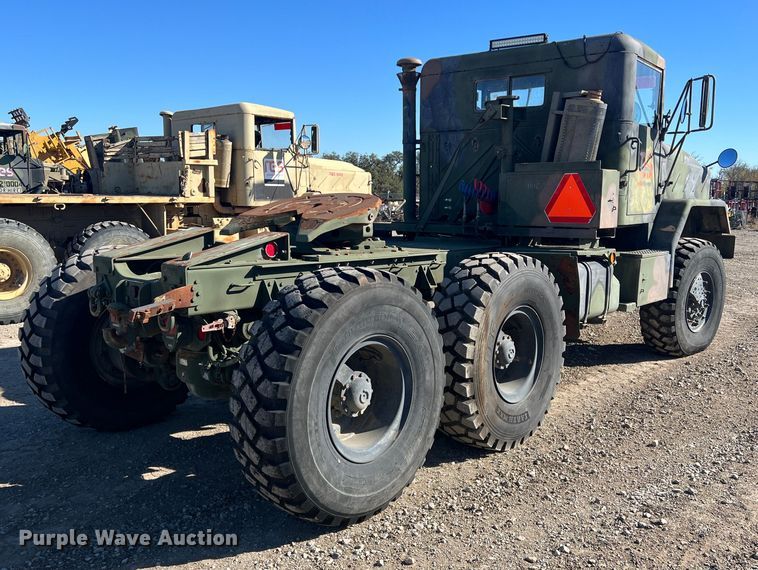 image for item DS2468 1991 BMY M931A2  semi truck