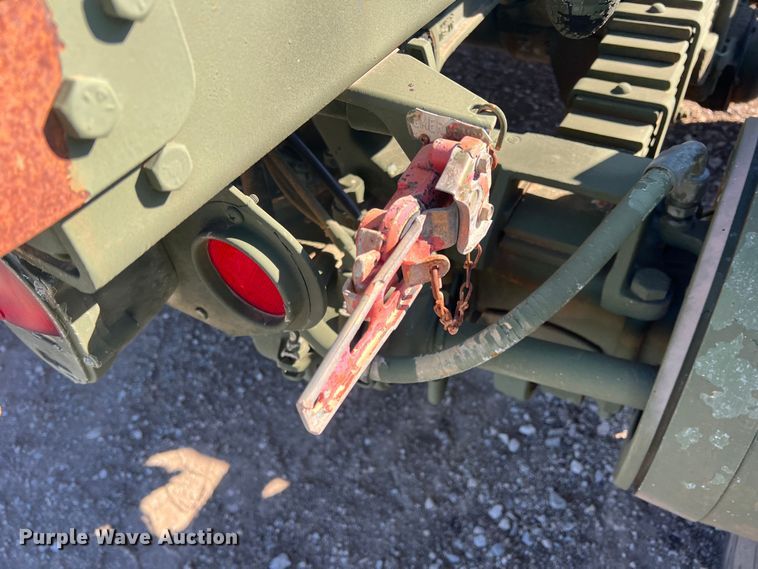 image for item DS2468 1991 BMY M931A2  semi truck