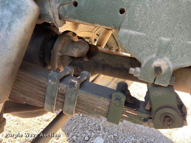 image for item DS2468 1991 BMY M931A2  semi truck