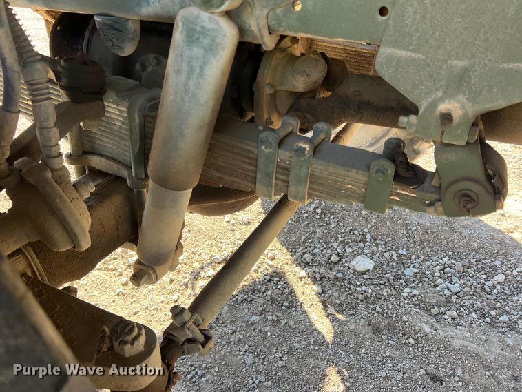 image for item DS2468 1991 BMY M931A2  semi truck