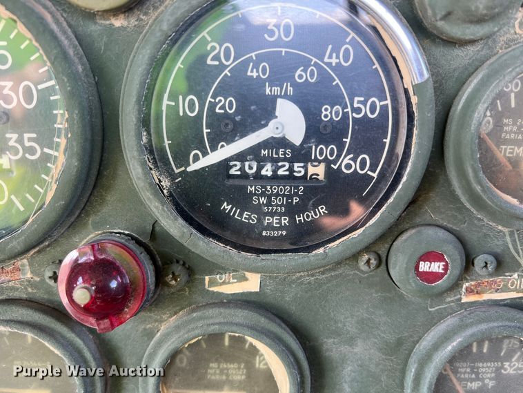 image for item DS2468 1991 BMY M931A2  semi truck