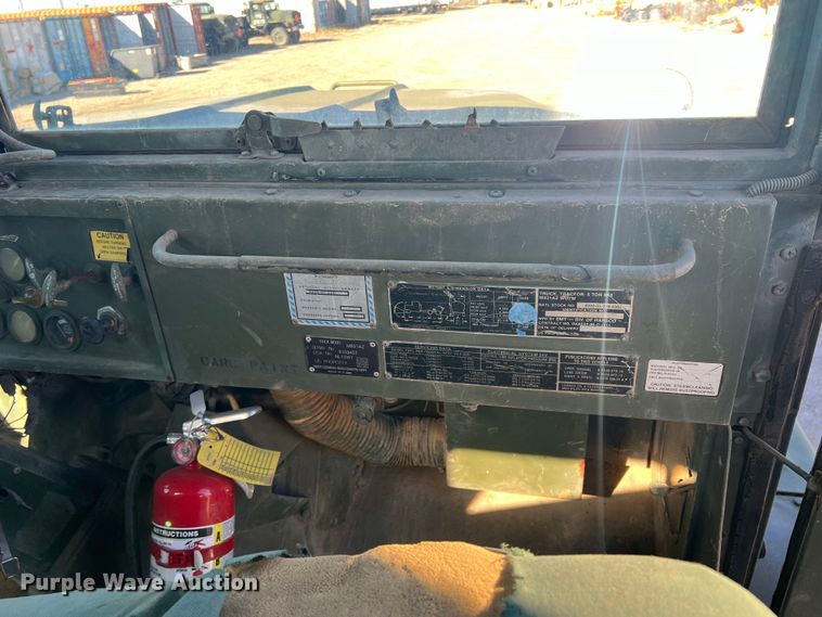 image for item DS2468 1991 BMY M931A2  semi truck