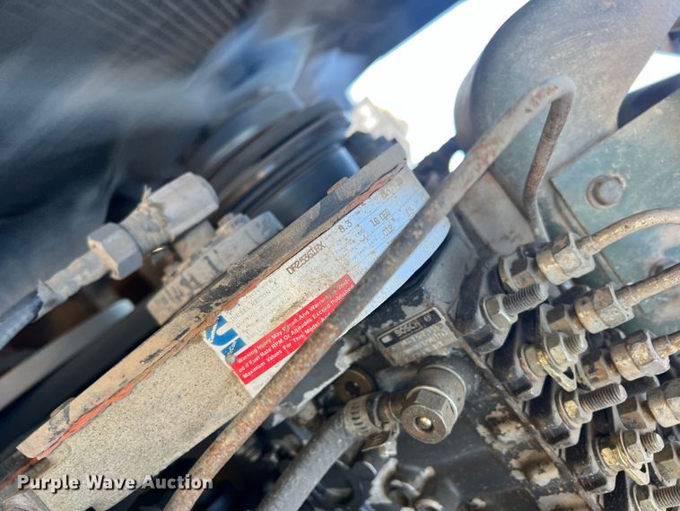 image for item DS2468 1991 BMY M931A2  semi truck