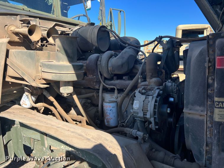 image for item DS2468 1991 BMY M931A2  semi truck