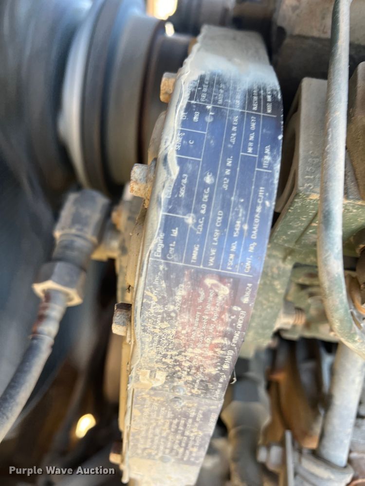 image for item DS2469 1991 BMY  flatbed truck