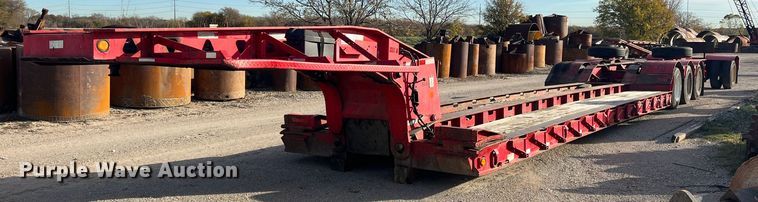 image for item DS2472 2000 Trail King  lowboy equipment trailer
