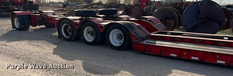 image for item DS2472 2000 Trail King  lowboy equipment trailer