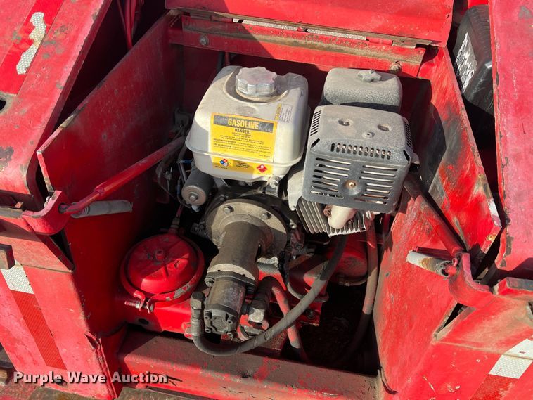 image for item DS2472 2000 Trail King  lowboy equipment trailer