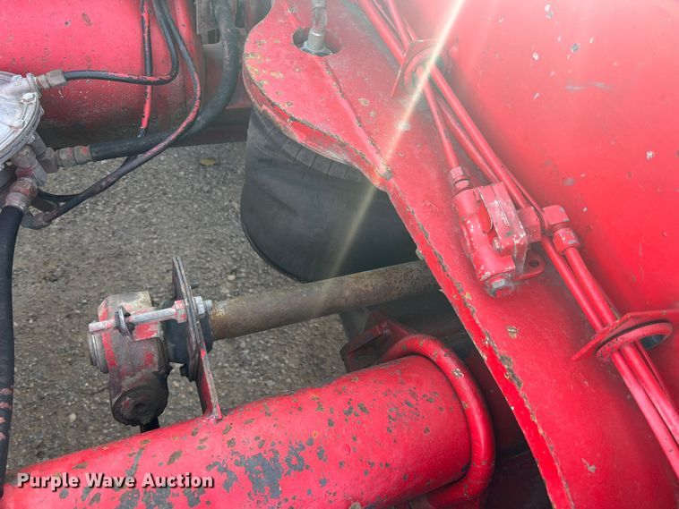 image for item DS2472 2000 Trail King  lowboy equipment trailer