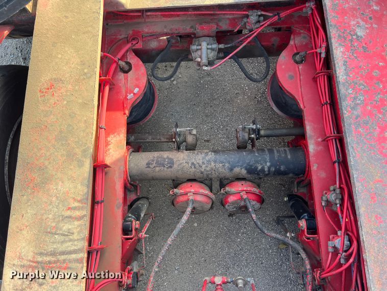 image for item DS2472 2000 Trail King  lowboy equipment trailer