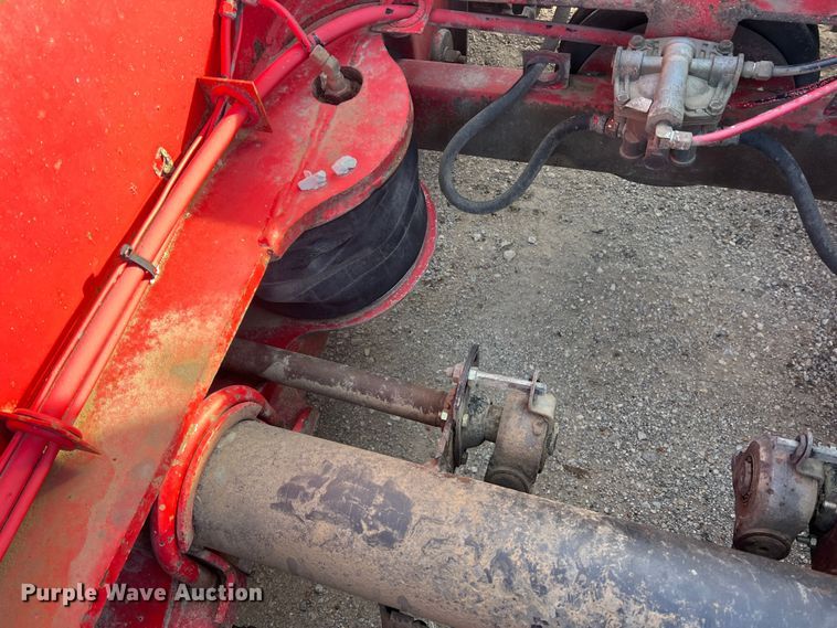 image for item DS2472 2000 Trail King  lowboy equipment trailer