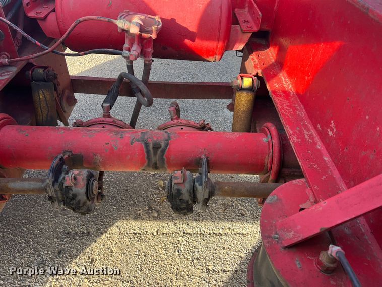 image for item DS2472 2000 Trail King  lowboy equipment trailer