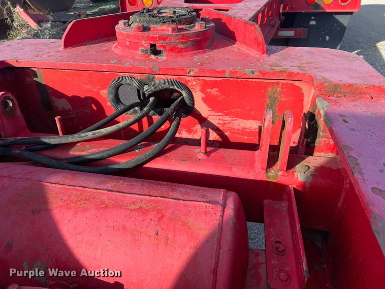 image for item DS2472 2000 Trail King  lowboy equipment trailer