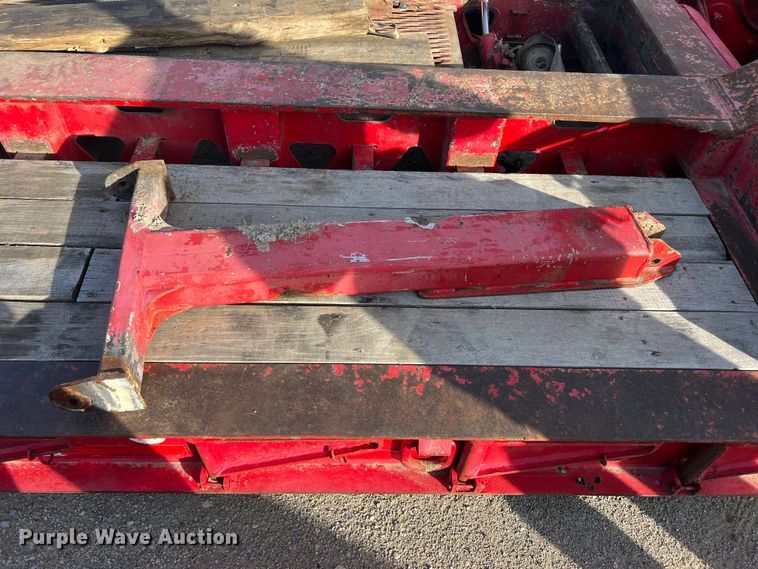 image for item DS2472 2000 Trail King  lowboy equipment trailer