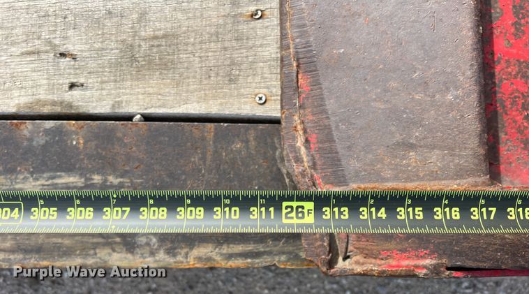 image for item DS2472 2000 Trail King  lowboy equipment trailer