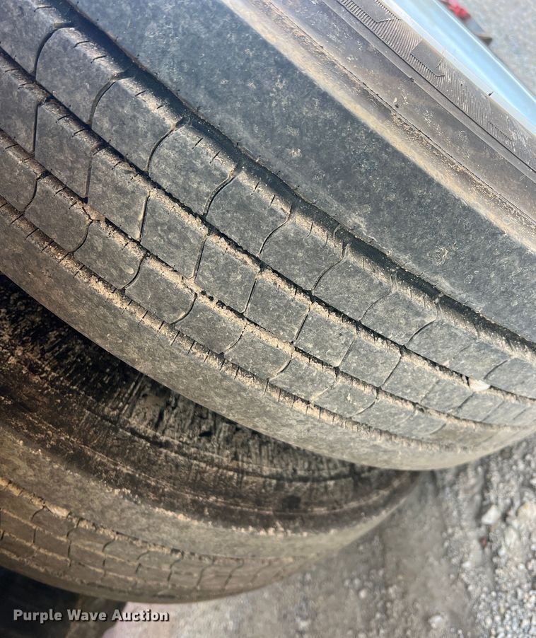 image for item DS2472 2000 Trail King  lowboy equipment trailer