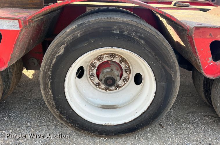 image for item DS2472 2000 Trail King  lowboy equipment trailer