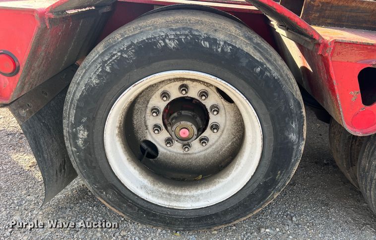 image for item DS2472 2000 Trail King  lowboy equipment trailer