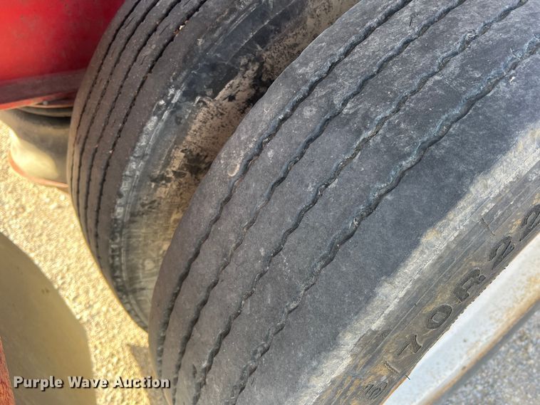 image for item DS2472 2000 Trail King  lowboy equipment trailer