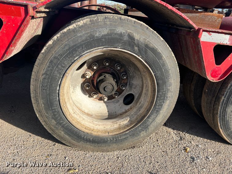 image for item DS2472 2000 Trail King  lowboy equipment trailer