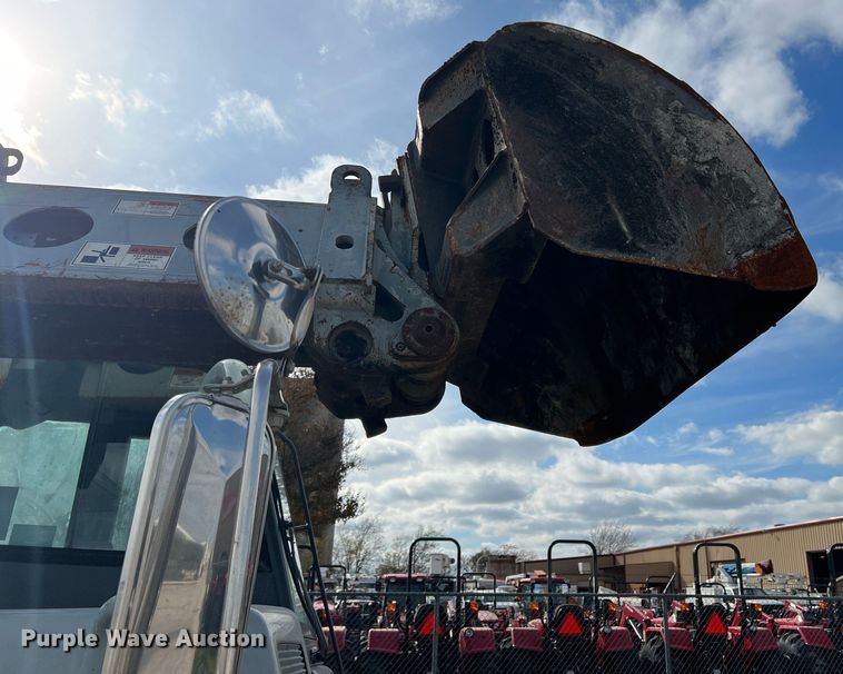 image for item DS2477 Gradall XL4100 II  wheeled excavator