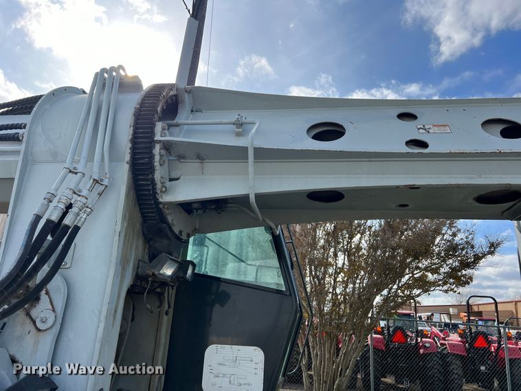 image for item DS2477 Gradall XL4100 II  wheeled excavator