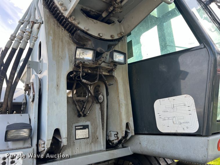 image for item DS2477 Gradall XL4100 II  wheeled excavator